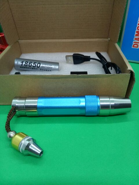 Đèn Pin Soi Đá 3 Màu Chuyên Soi Trang Sức Hàng Tốt