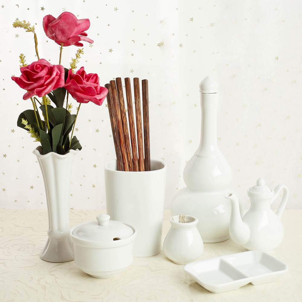 Ống đựng tăm dáng bầu bằng sứ trắng Long Phương cao 8.5 cm