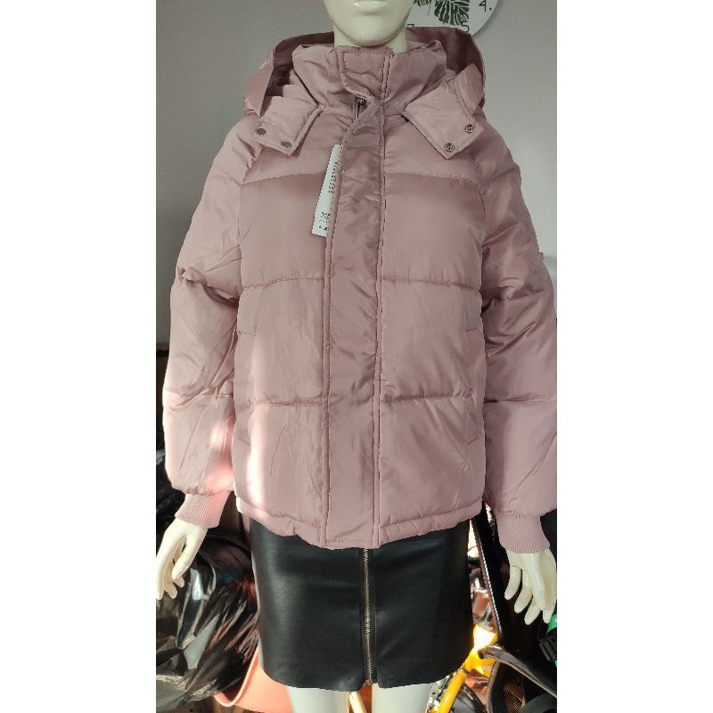 Áo khoác phao dáng ngắn phong cách Hàn Quốc cực đẹp cực sang chảnh | BigBuy360 - bigbuy360.vn