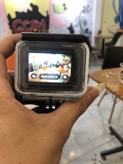 Camera GoPro Hero 7  ( mới mua đk 3 tháng - dùng đk 2 lần )