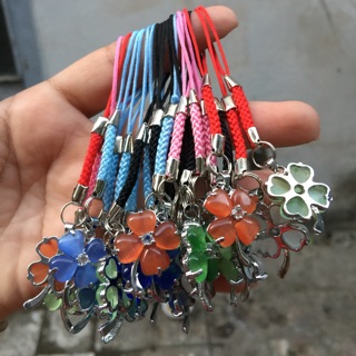 Móc khoá cỏ 4 lá