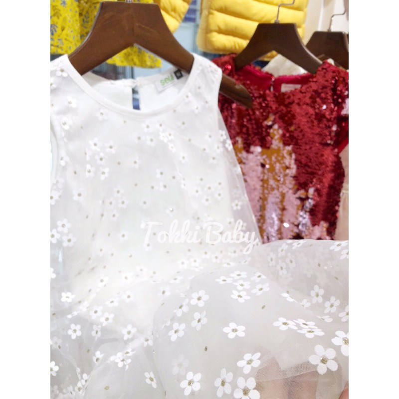 Váy công chúa hoa cúc trắng cho bé gái