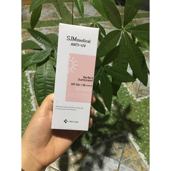 60gr Kem chống nắng SJM Medical Anti-UV Perfect Sunscreen SPF50+/PA++++