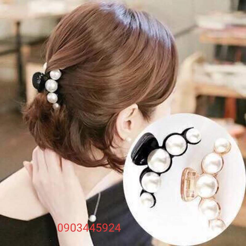 Kẹp Tóc Đen Đính 5 Trai Nhân Tạo