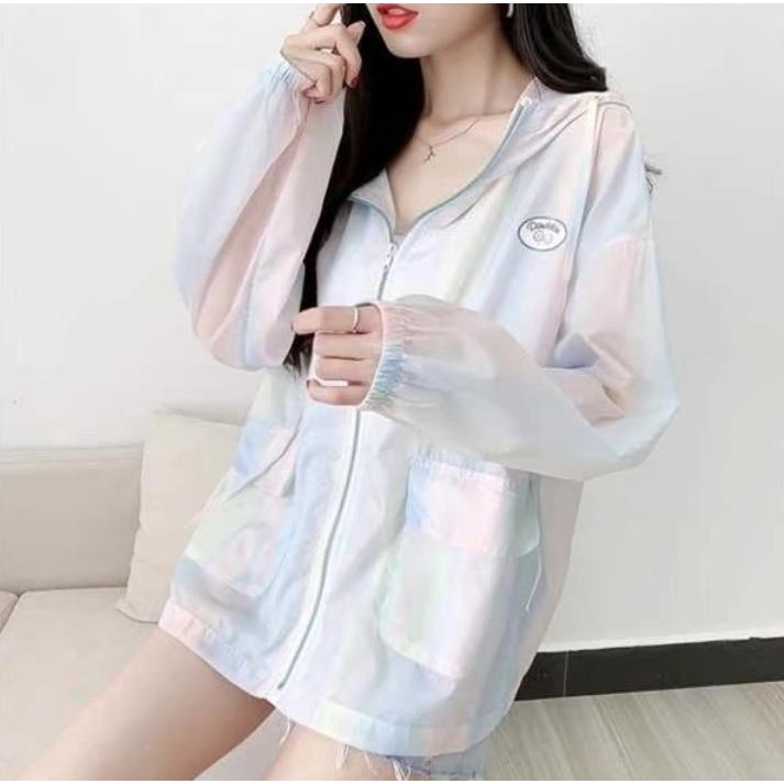 Áo Khoác Chống Nắng Mỏng Dáng Rộng Màu Gradient Dễ Phối Đồ Phong Cách Nhật Bản Thời Trang Mùa Hè Dành Cho Nữ 2022
