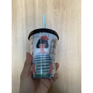 Ly nhựa  Starbucks