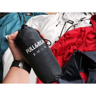 Áo khoác dù Pull and Bear