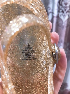 Giày thơm oldnavy auth giựt tag(có clip)
