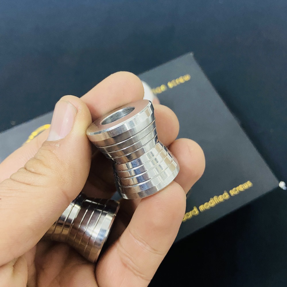 {SÁNG CHÓI} CỤC CANH BÁNH XE SAU XE WAVE, DREAM, CHẤT LIỆU INOX 304 TRANG TRÍ XE MÁY SIÊU CHẤT