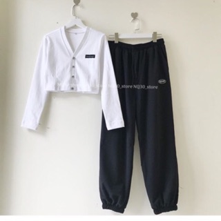 ♥️set bộ quần jogger + croptop logo