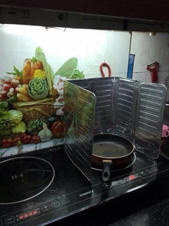 Tấm chắn dầu mỡ
