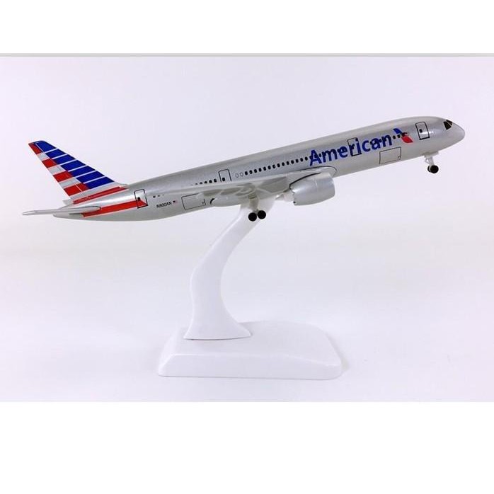 Mô hình máy bay tĩnh Boeing 777-300ER American Airlines.