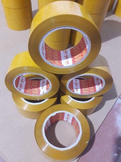 1cây băng dính đục 2kg lõi giấy