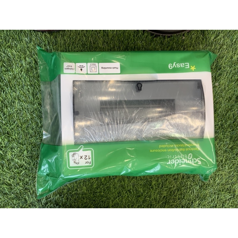 Tủ Schneider nhập nga chính hãng