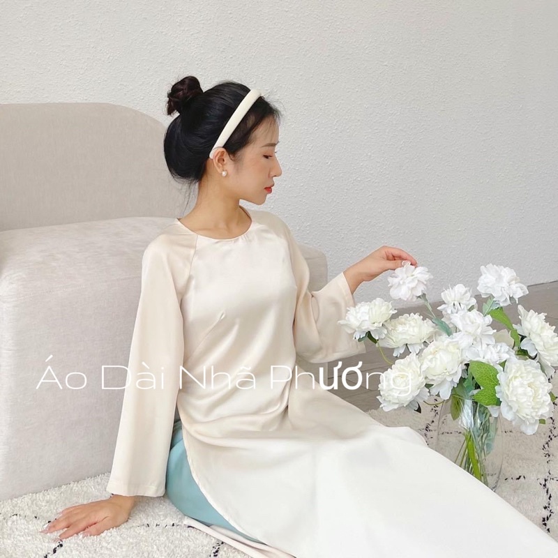 Set Áo Dài Xuông Trơn Cổ Tròn Tay Xoè Lỡ