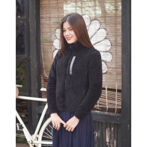 Áo lông cừu hàng xuất dư, nhẹ đạt tiêu chuẩn, ấm từ trong ra ngoài, áo khoác nhẹ (ảnh do shop chụp) | BigBuy360 - bigbuy360.vn