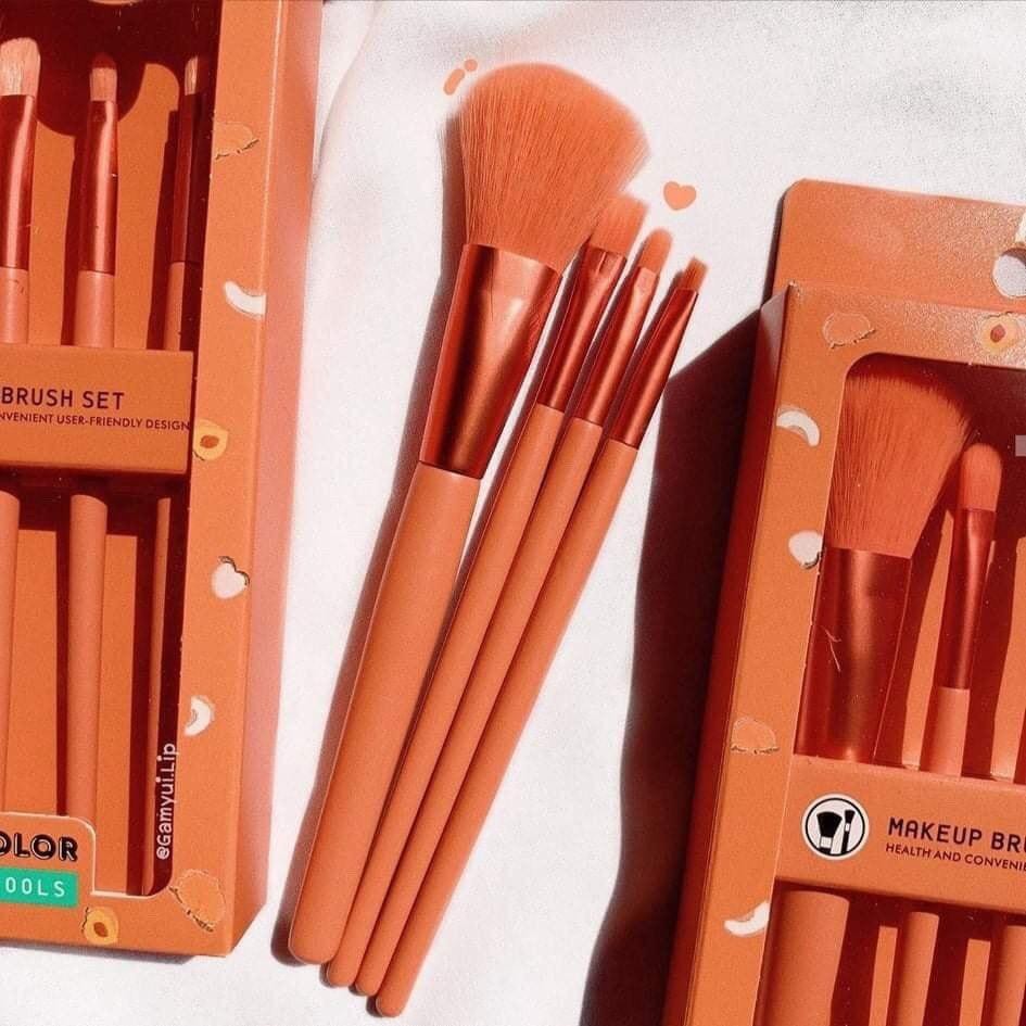 Bộ 4 Cọ Trang Điểm Tone Cam Hồng MILA COLOR Beauty Tools 5017