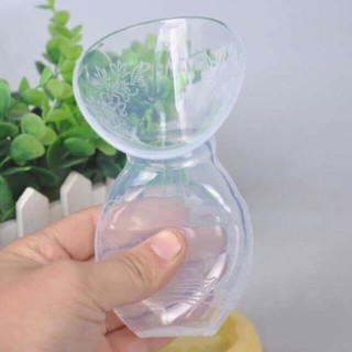 Cốc hút + hứng sữa sillicon Dolphin