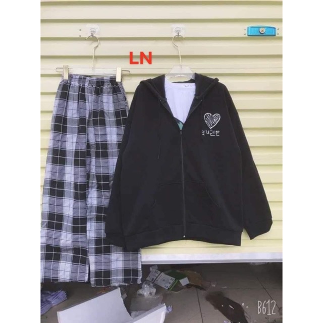 Sét áo khoác tim Hàn + quần kẻ đen LN12