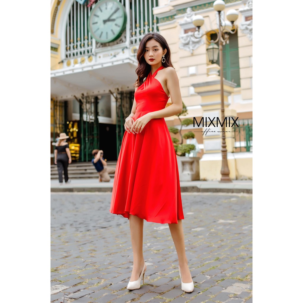 Đầm lụa cổ yếm chéo quyến rũ - Hàng thiết kế Mixmix - Hình ảnh độc quyền shop tự chụp