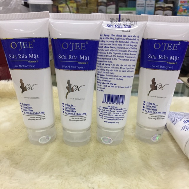 Sữa rữa mặt OJEE vitamine