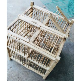 Lồng bẫy khuyên 4 cửa chất liệu tre 30x30x30cm