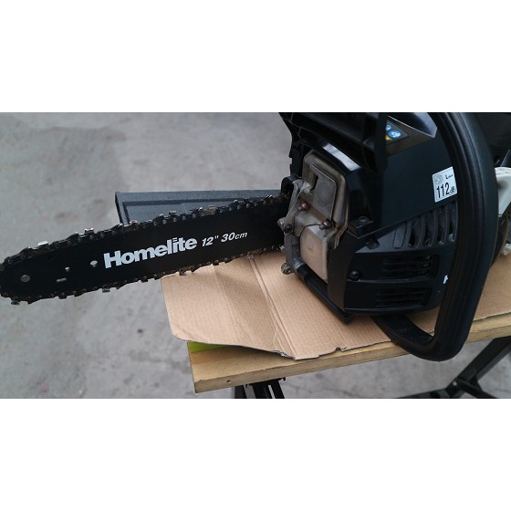 Cưa xích xăng 2 thì Homelite lam 300mm