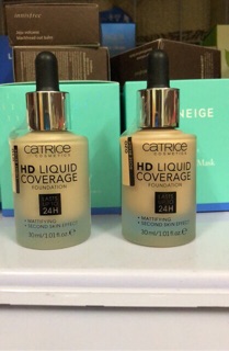Kem nền CATRICE HD LIQUID COVERAGE FOUNDATION