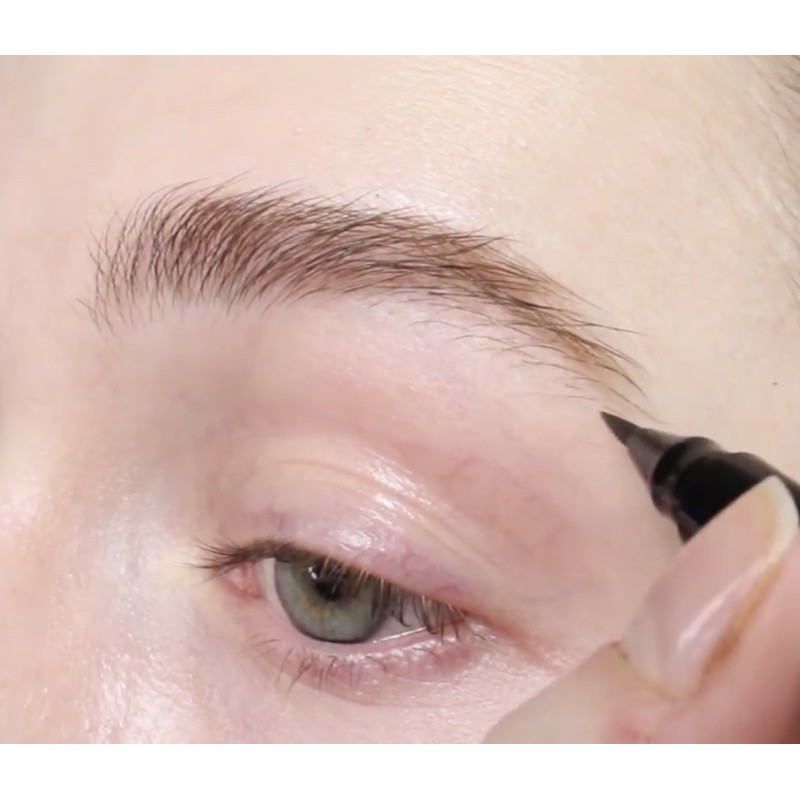 SUQQU - Framing Eyebrow Liquid Pen “01 Khaki” | bút kẻ mày dạng lỏng màu “01 Khaki” | BigBuy360 - bigbuy360.vn