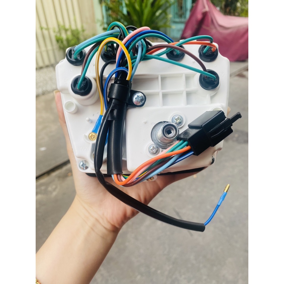 ĐỒNG HỒ XE DREAM