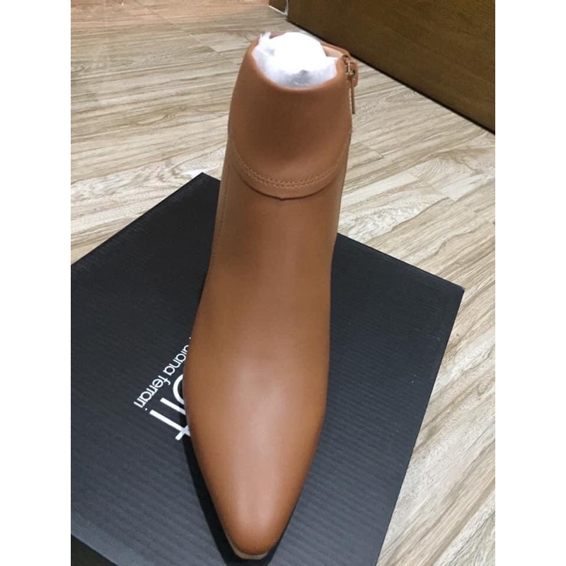 Huongvnxk•  Giày bốt Supersoft cao 5p