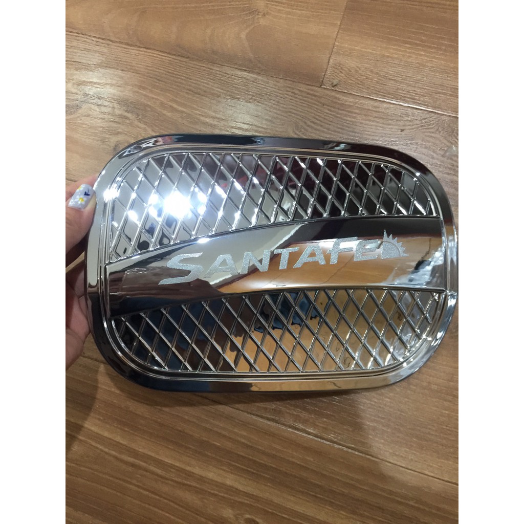 Ốp nắp bình xăng theo xe HUYNDAI SANTAFE 2019, 2020