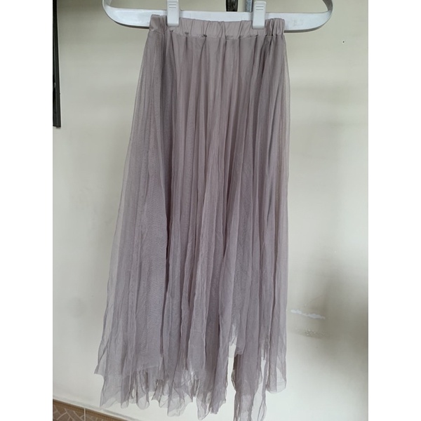 CHẦN VÁY GHI XÁM