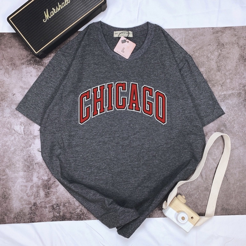 Áo Thun Tay Ngắn UNISEX IN DECAL CHỮ CHICAGO - Hình chụp thật (Đủ size M-L-XL)
