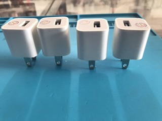 Củ sạc iphone bóc máy