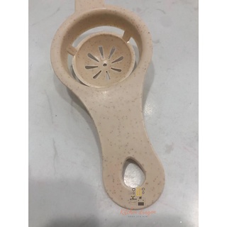 DỤNG CỤ LẤY LÒNG ĐỎ TRỨNG GÀ