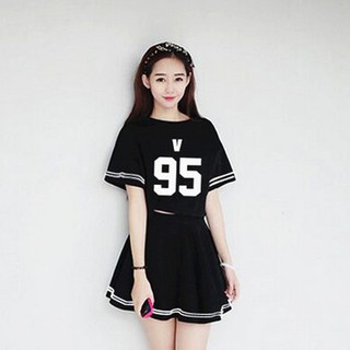 Set váy BTS V cực cuốn hút