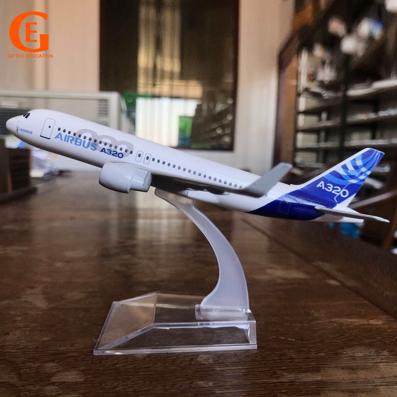 Mô Hình Máy Bay Airbus 320 A320 Bằng Kim Loại Có Giá Đỡ