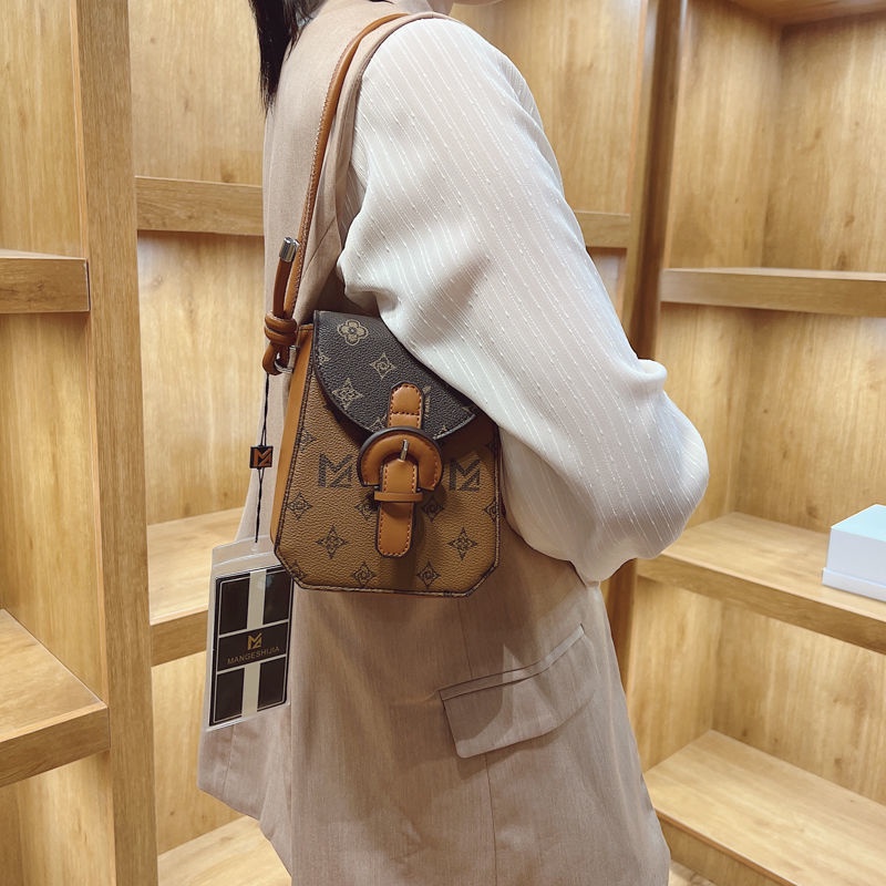 Hàng Mới Về  Túi Đeo Chéo mini Đựng Điện Thoại Di Động Phong Cách retro Hợp Thời Trang Cho Nữ
