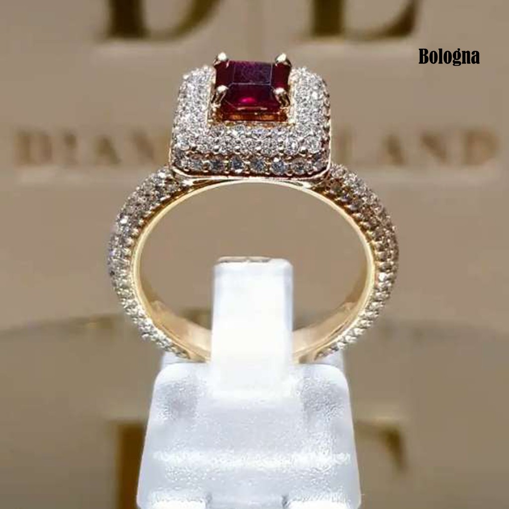 Nhẫn Đính Kim Cương Giả Thời Trang Cho Nữ