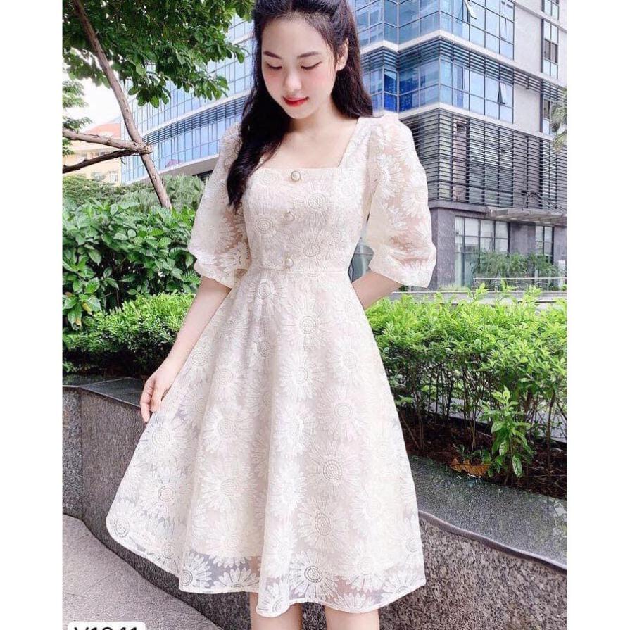 👗 fashion 👗 Đầm ren trắng cổ vuông hoa cúc siêu xinh Doris Dress fashion