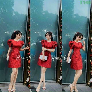 Đầm gấm hoạ tiết tay bồng chơi Tết ảnh thật