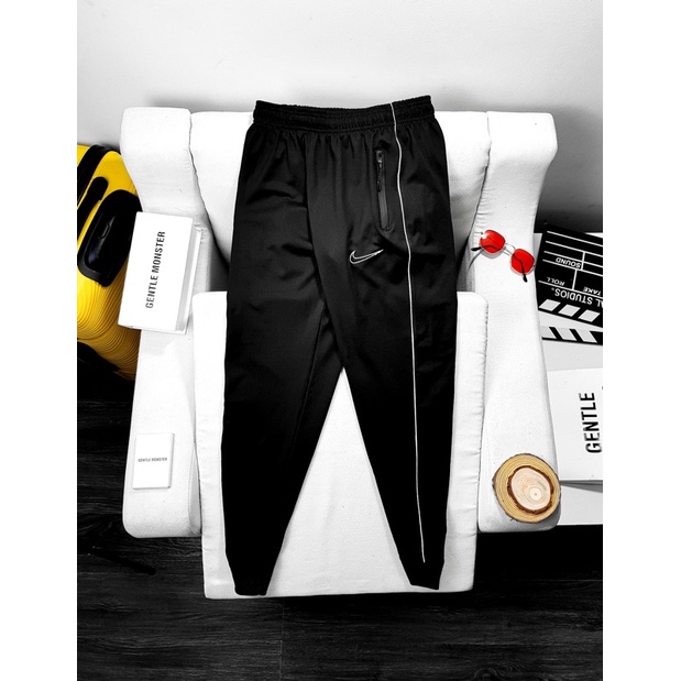 Quần jogger mới chất vải thun Poly ngoại nhập co giản 4 chiều cao cấp chuẩn hàng vnxk