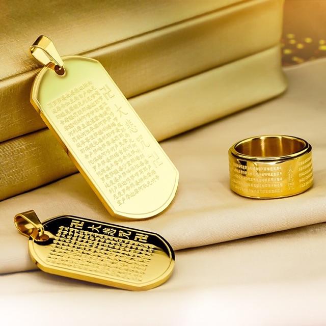 Dây chuyền titan mặt khắc chú đại bi