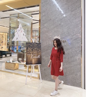 ĐẦM ĐỎ CỘT NƠ EO (VỀ LẠI)