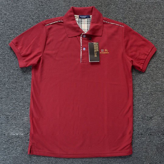 Áo Thun Nam Có Cổ Tay Ngắn Màu Đỏ Đô