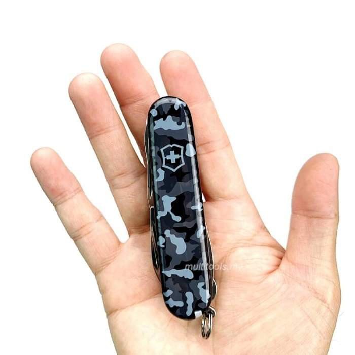 Dao đa năng Victorinox Huntsman màu rằn ri camo