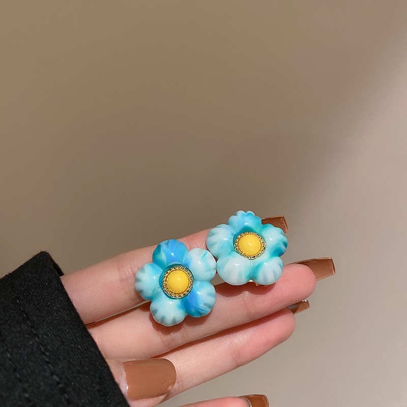 Đôi khuyên tai chốt xỏ bạc mặt kiểu bông hoa đính đá nhân tạo nhiều màu sắc thời trang