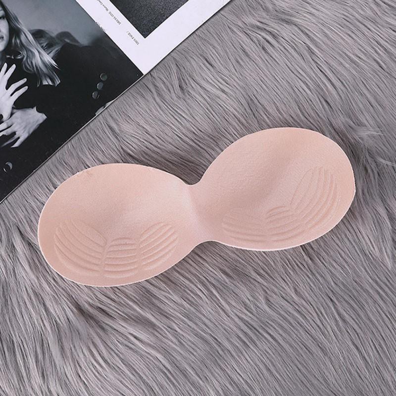 Set áo lót ren không gọng kèm mút nâng ngực + quần lót cùng hoạ tiết | BigBuy360 - bigbuy360.vn