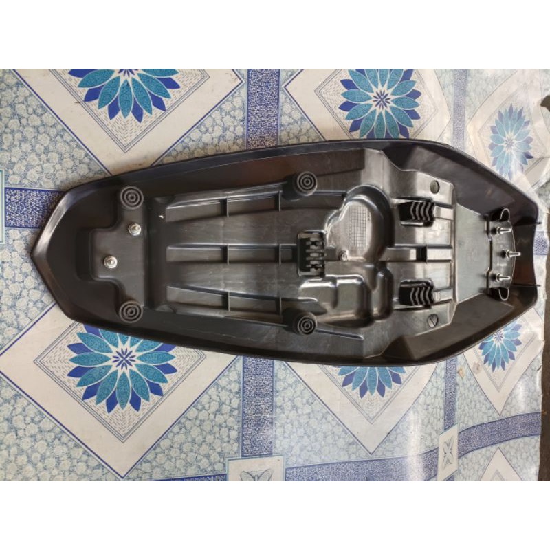 Đế nhựa yên xe exciter 2011-&gt; 2015, exciter 4 số, 5 số